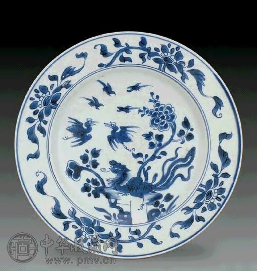 明 青花凤凰牡丹纹平盆