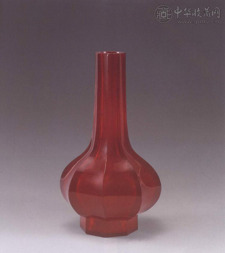 清雍正 红料八棱瓶