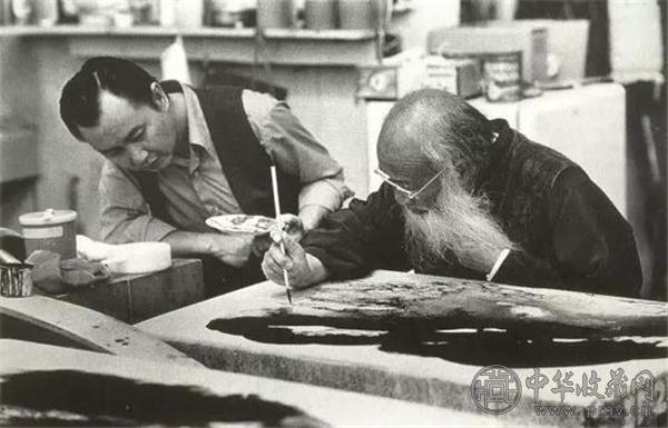 张大千亲笔签名版画受主流市场追捧