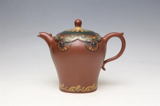 艺术家季益顺作品 母仪天下现代紫砂陶艺文化修饰十分讲究泥色的变化