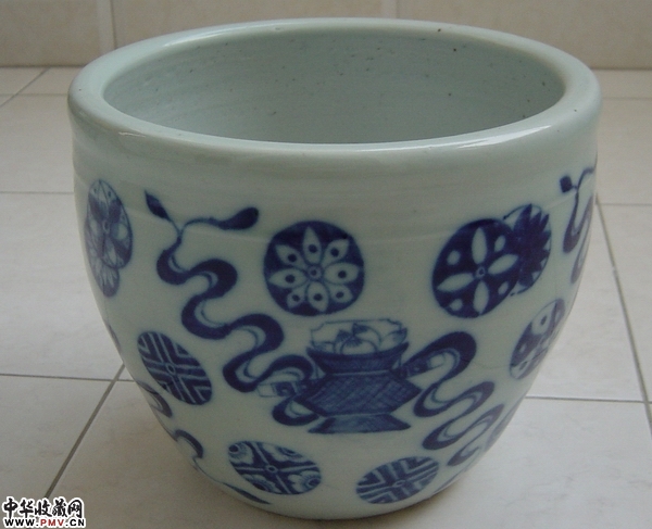 青花缸