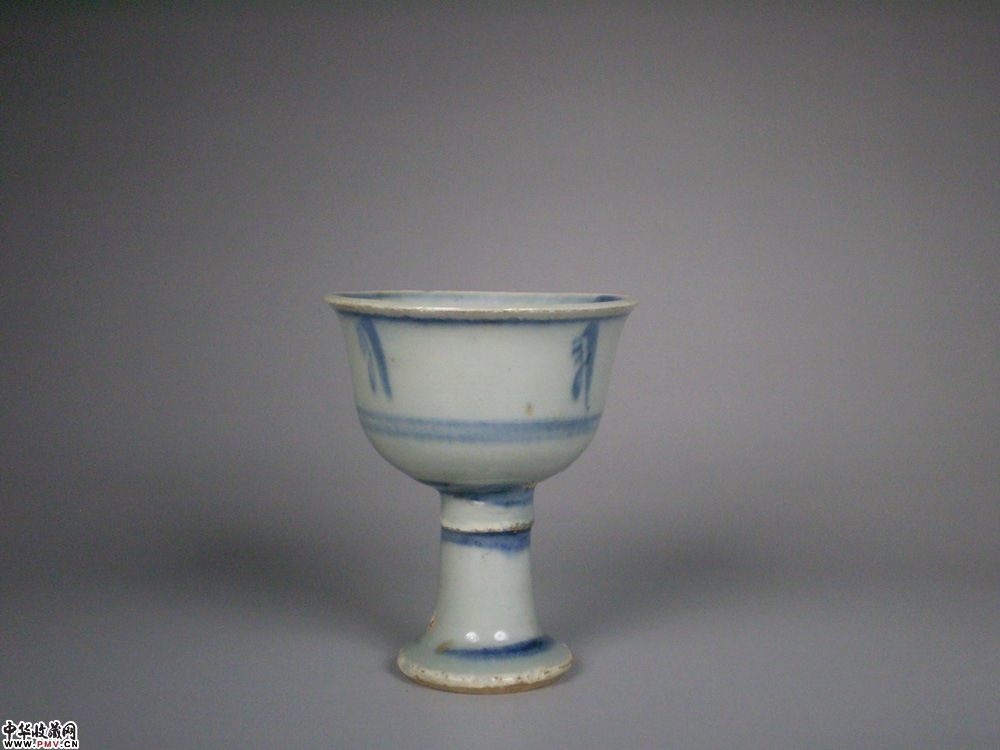 明早期景德镇窑梵纹青花高足杯