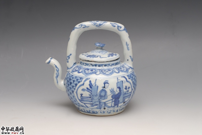 明万历青花开窗人物提梁壶