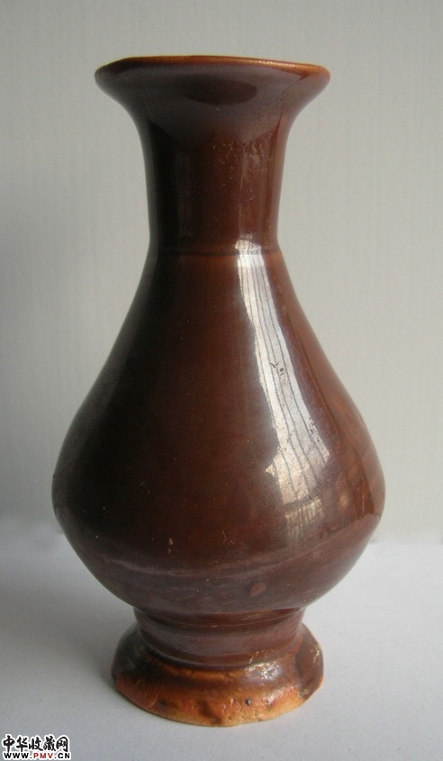 元代柿釉玉壶春