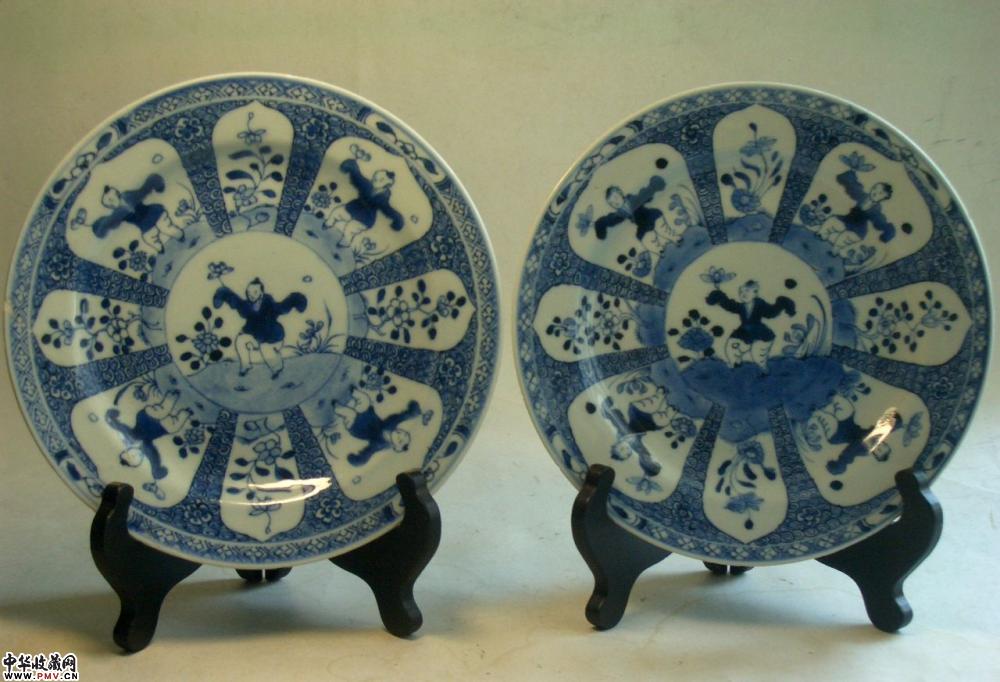 清康熙 青花婴戏纹碟一对