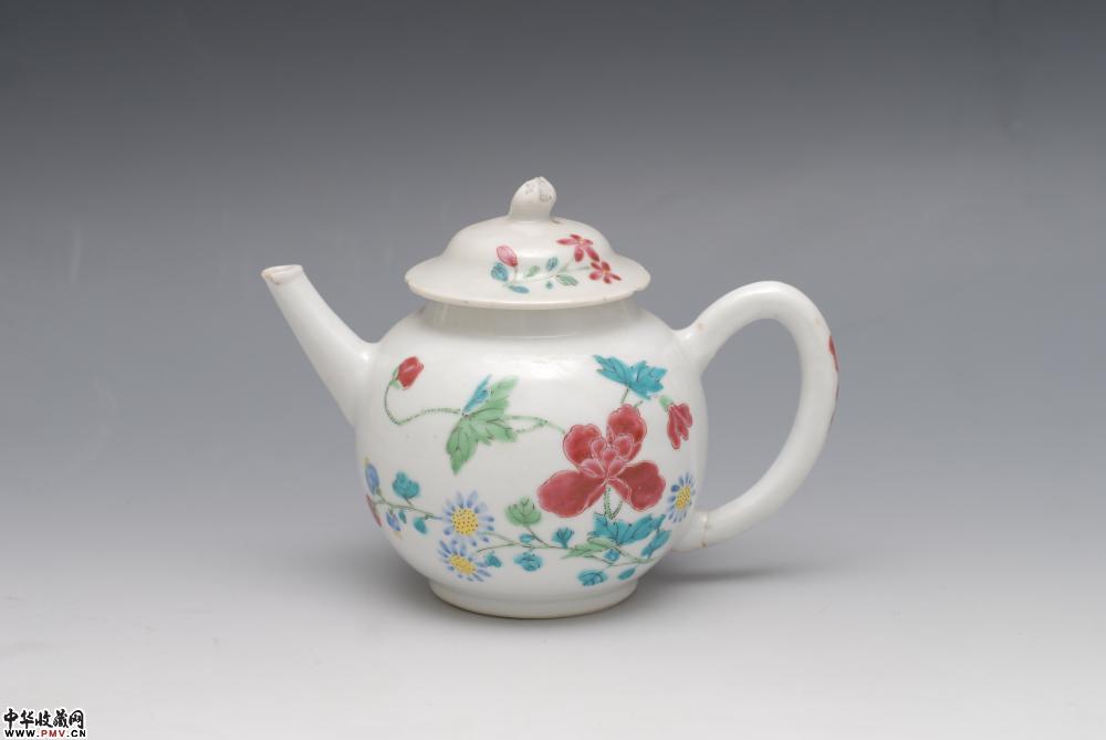 清雍正粉彩花卉壶