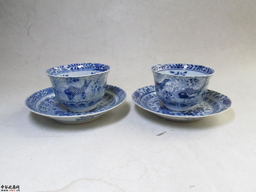 清康熙 景德镇窑青花鱼藻纹杯碟一套4只