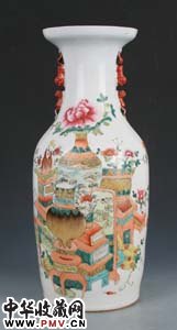 清代 粉彩钟鼎插花瓶