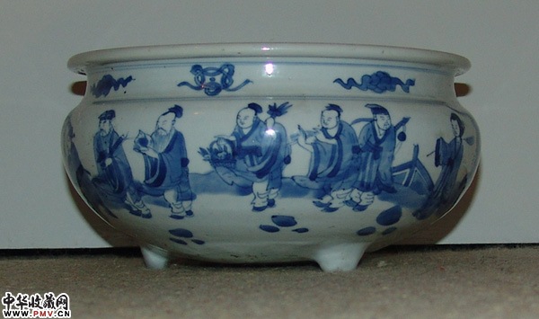 康熙青花人物炉 之一