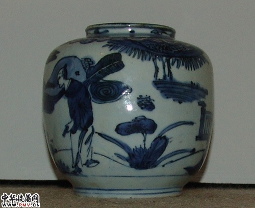 万历青花人物小罐