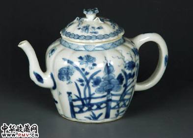 康青花茶壶