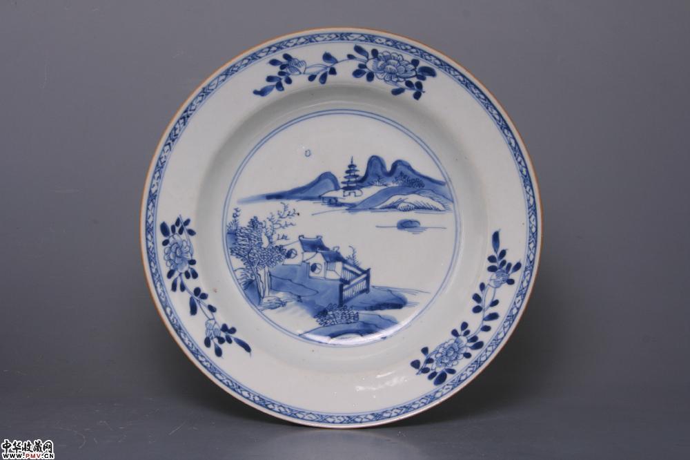 清康熙景德镇窑青花山水纹折沿深腹盘