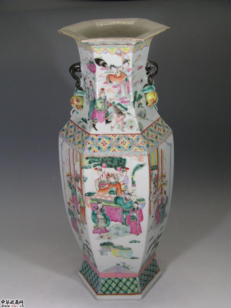 清咸丰粉彩人物纹六角方瓶