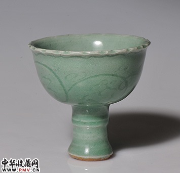 明 龙泉刻花高足杯