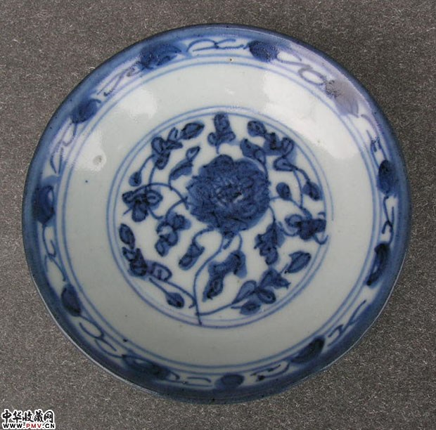 青花碟