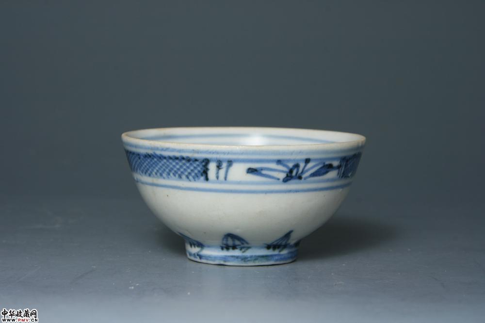 清中期德化窑青花杯