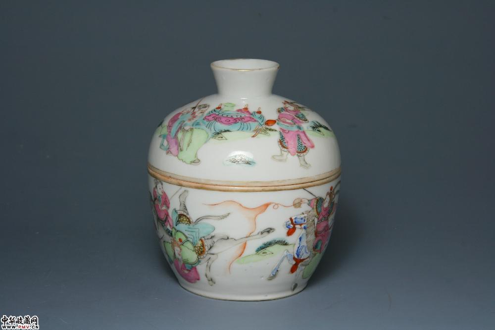 清同治景德镇窑粉彩神话故事纹小盖缸