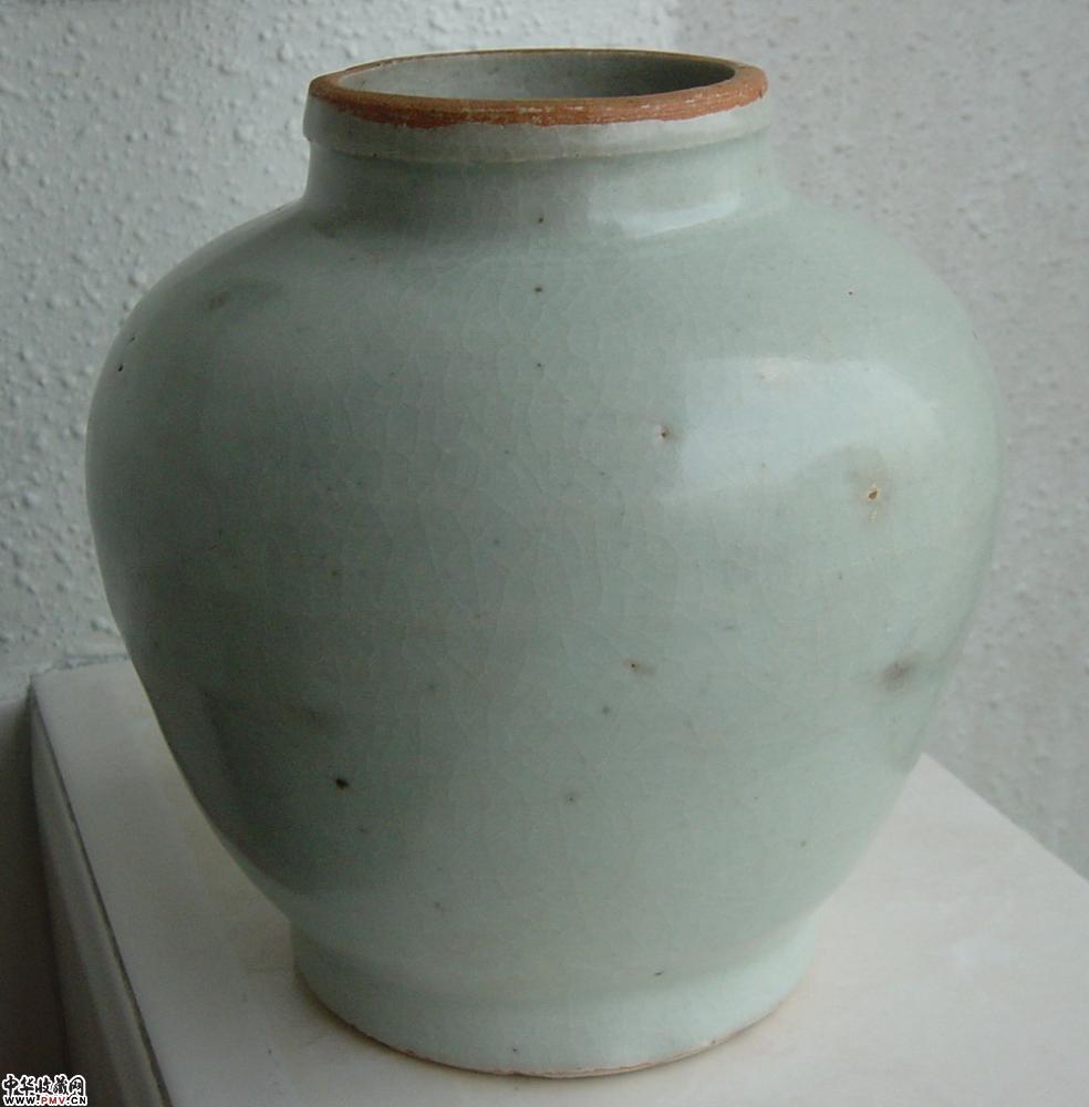 明白釉罐