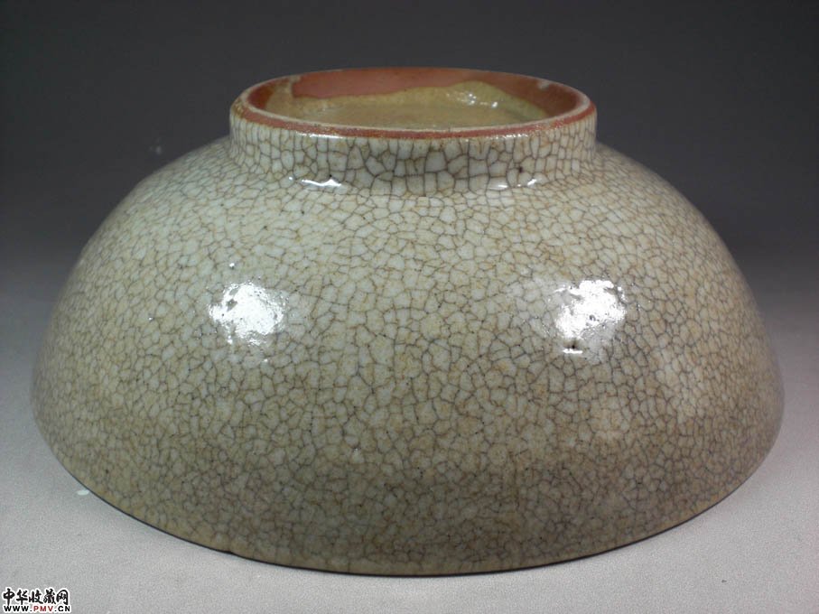 嘉庆哥釉开片大碗