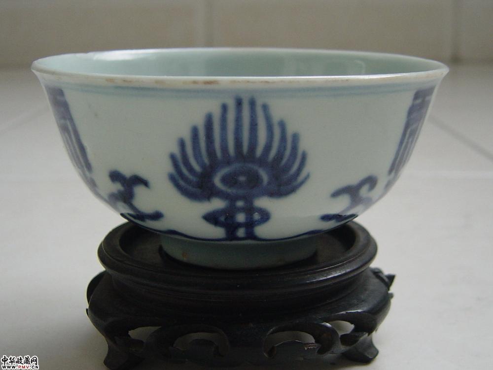 清青花碗