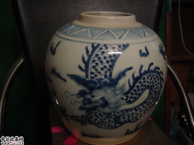 青花罐