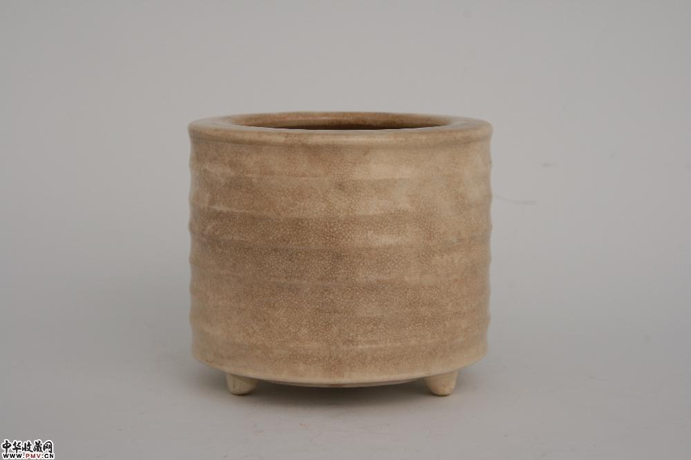 清中期景德镇窑哥釉弦纹筒式炉