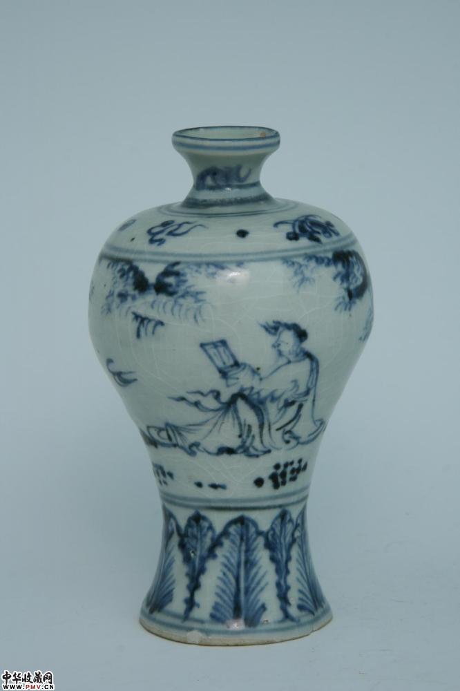 明空白期景德镇窑青花高士图梅瓶