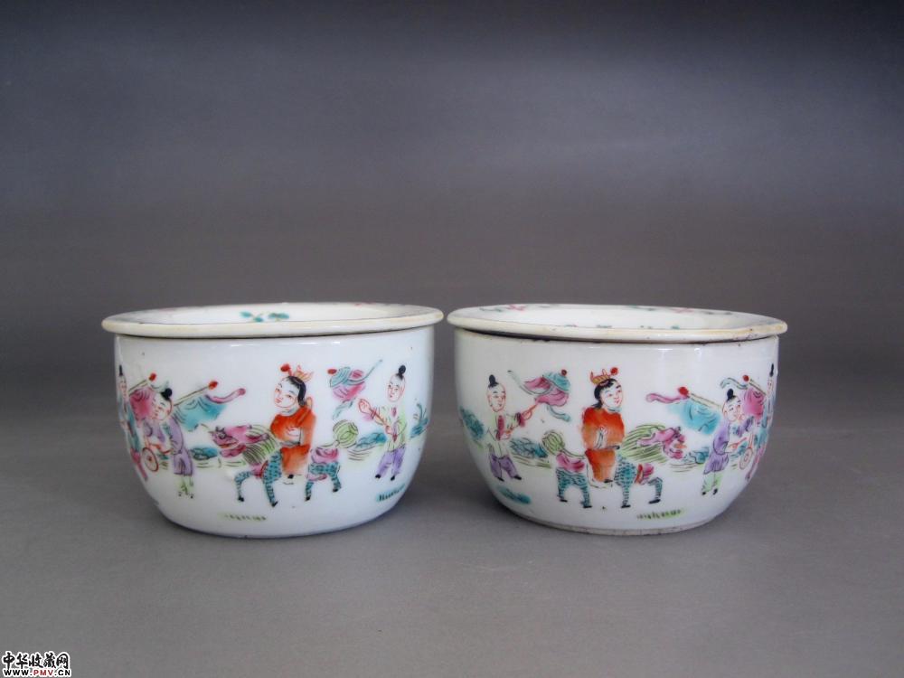 同治粉彩人物图蛐蛐罐一对【已售】