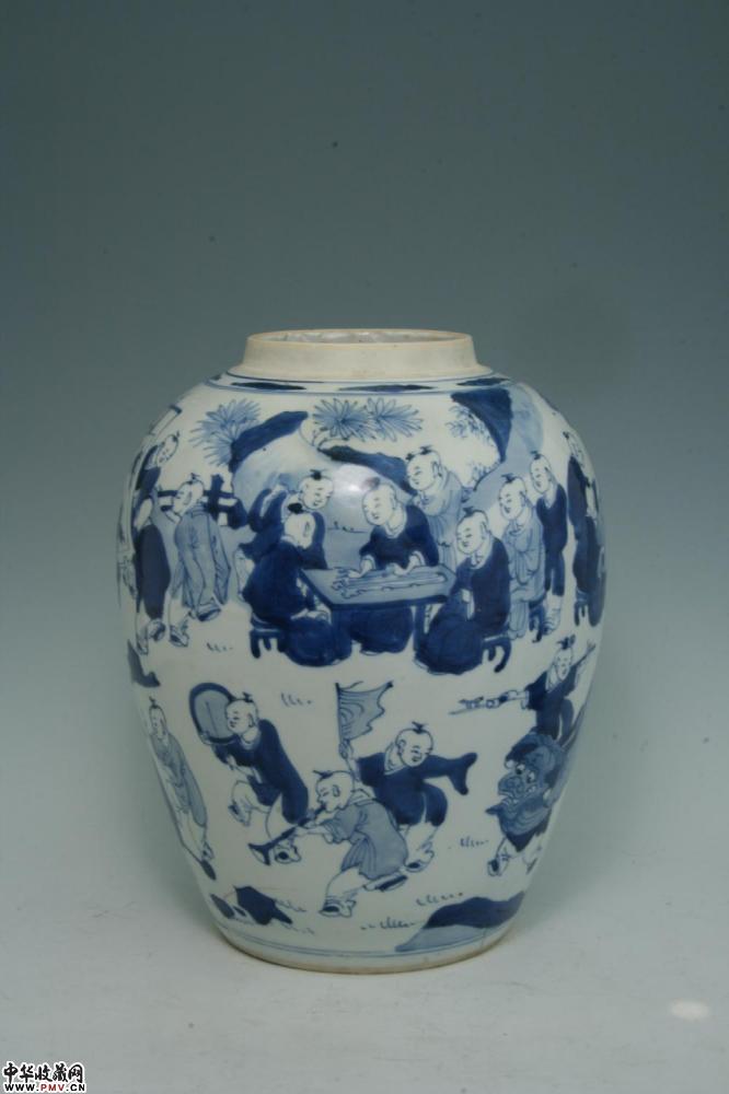 清康熙景德镇窑青花百子图罐