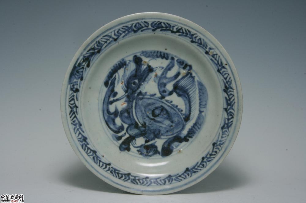 明空白期景德镇窑青花犀牛望月纹盘