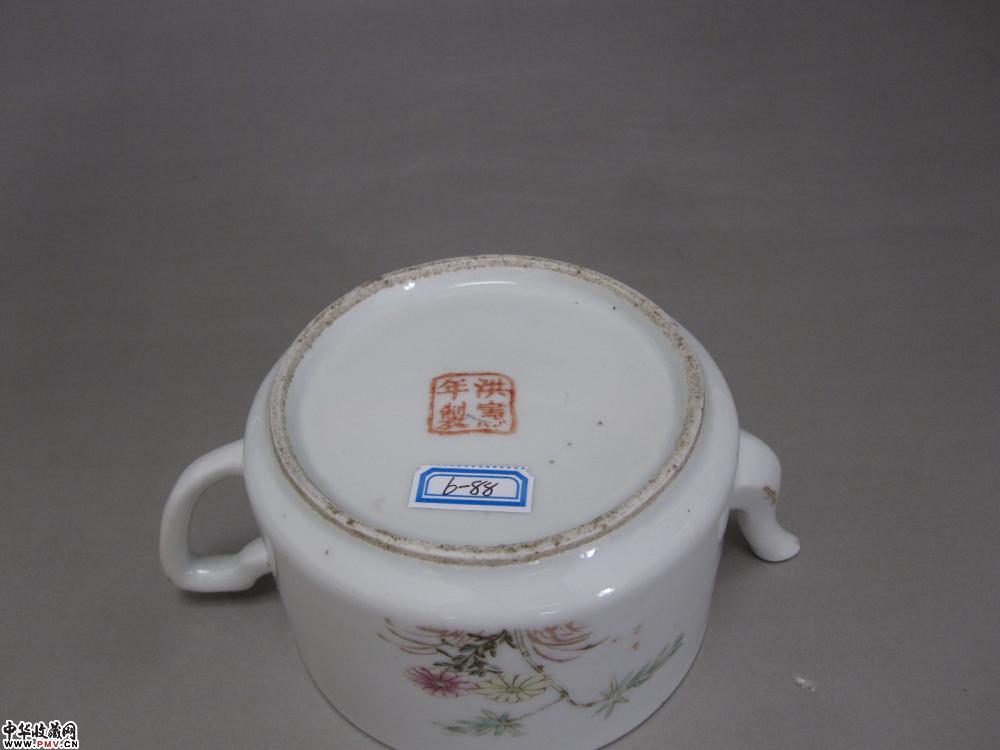 洪宪年制款粉彩人物花卉纹大盖壶藏家展厅收藏资讯|艺术家|书画家|书画
