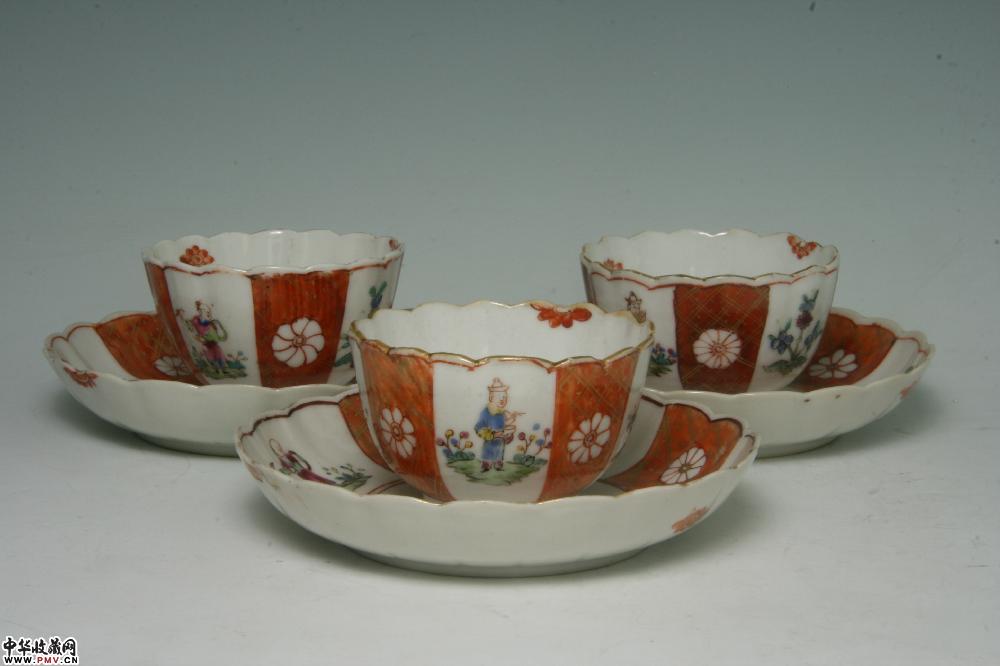 清乾隆景德镇窑粉彩人物花卉纹菱口杯碟（三套）