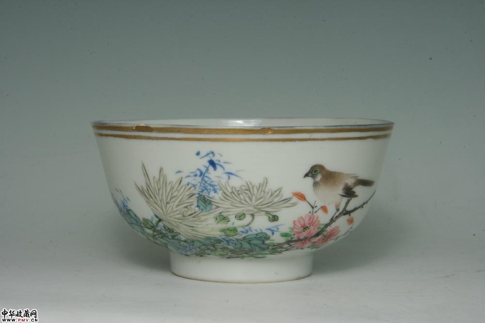 民国景德镇窑粉彩花鸟纹碗