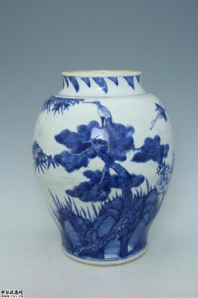 清顺治景德镇窑青花岁寒三友纹罐