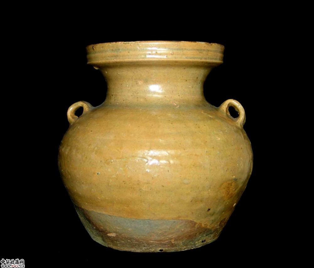 黄釉点褐彩双系盘口壶