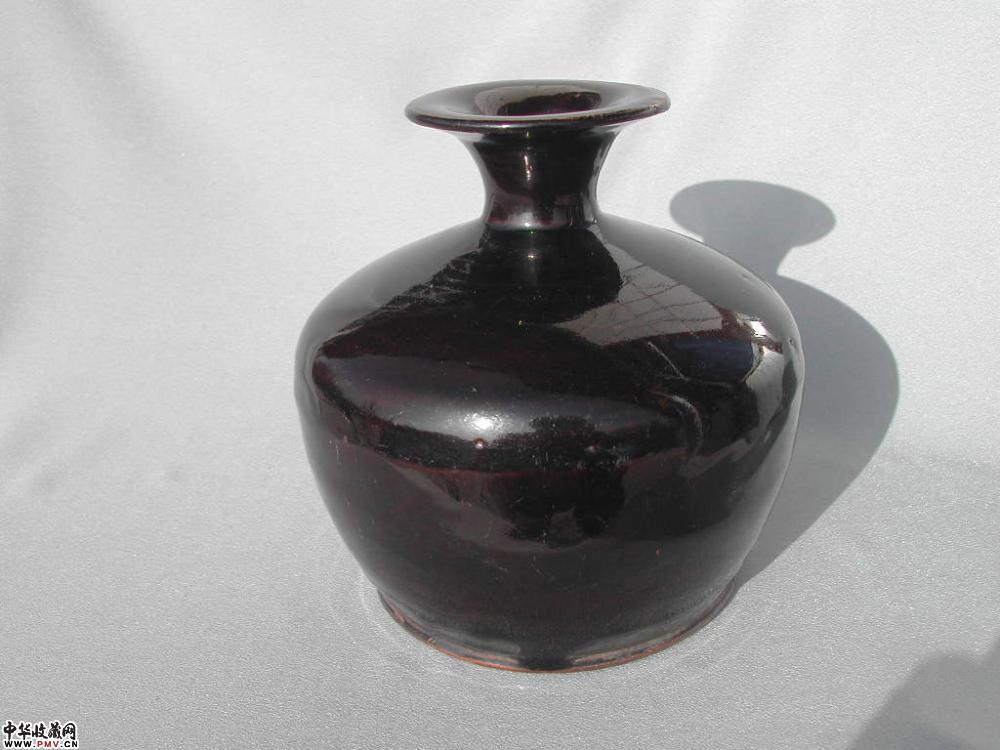 宋-金代北方窑黑紫釉盘口瓶