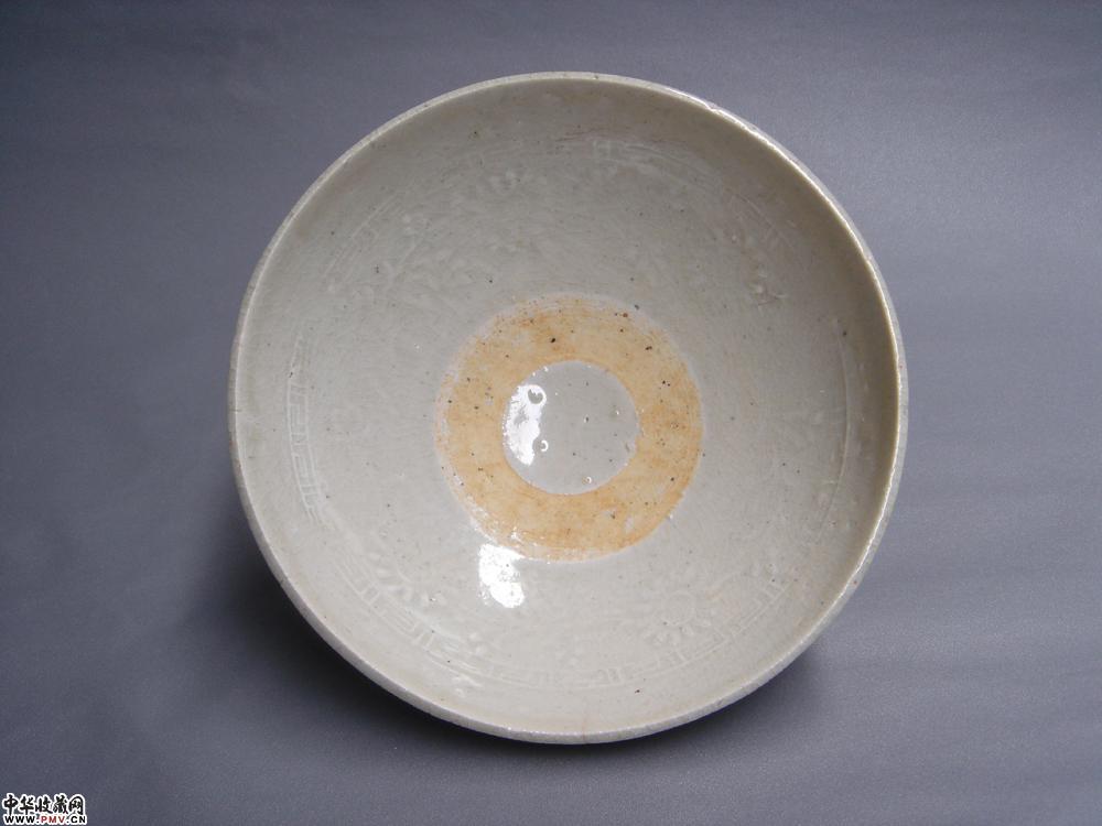 元代南丰窑印花碗