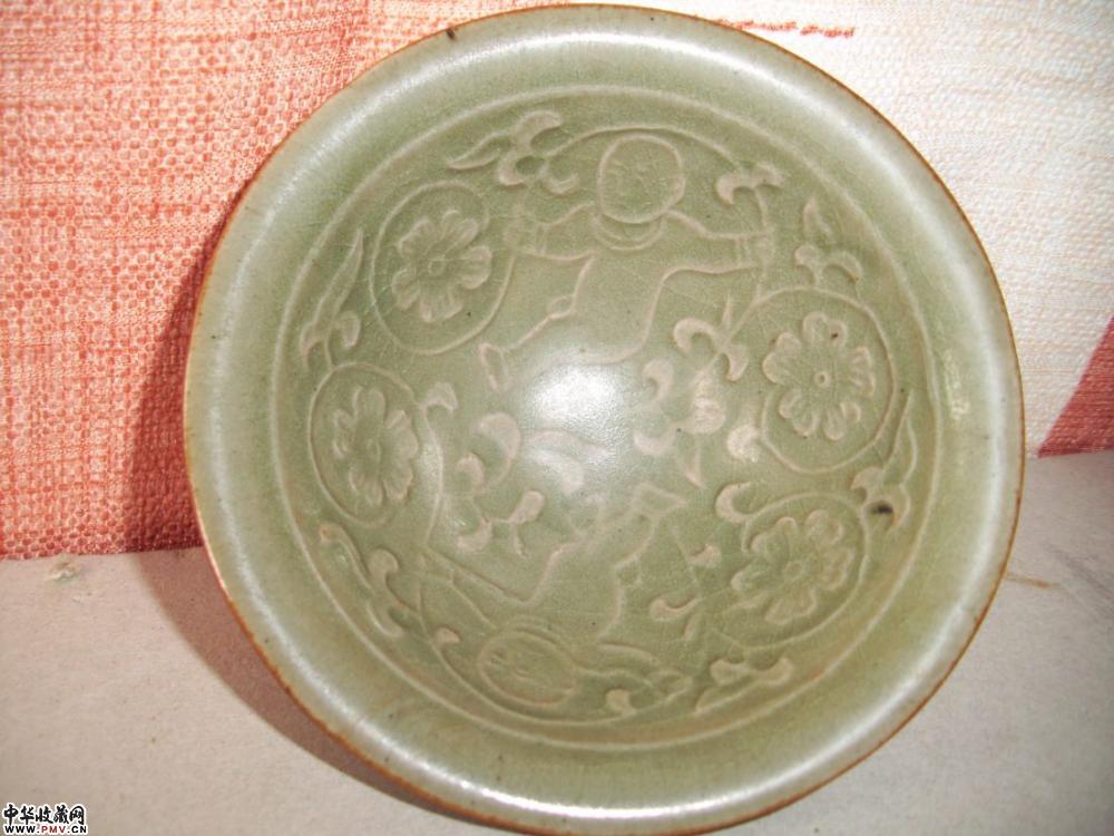 耀州窑戏婴纹茶盏