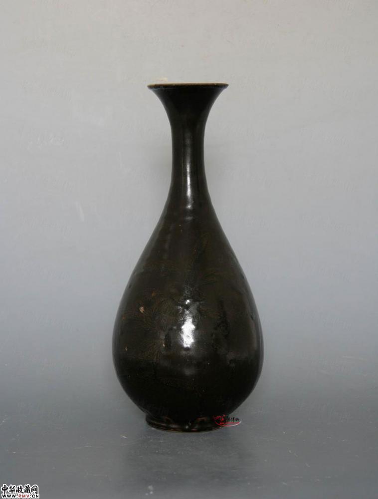 金　磁州窑系黑釉铁锈花纹玉壶春瓶