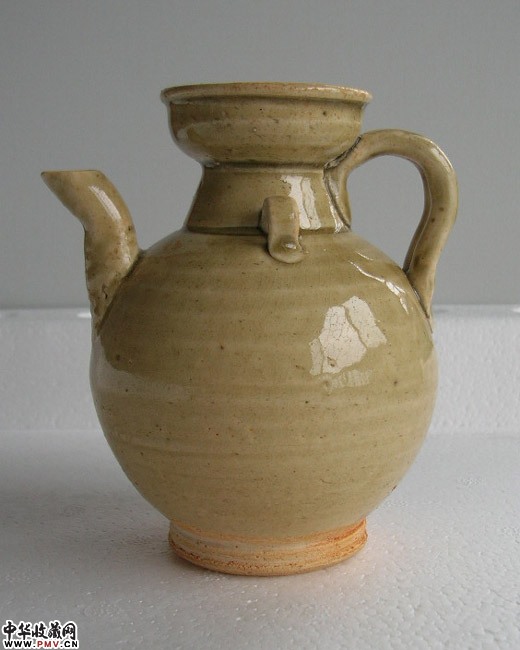 晚唐黄釉盘口壶