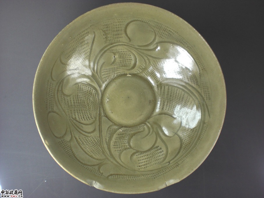 北宋同安窑刻划花青瓷大碗