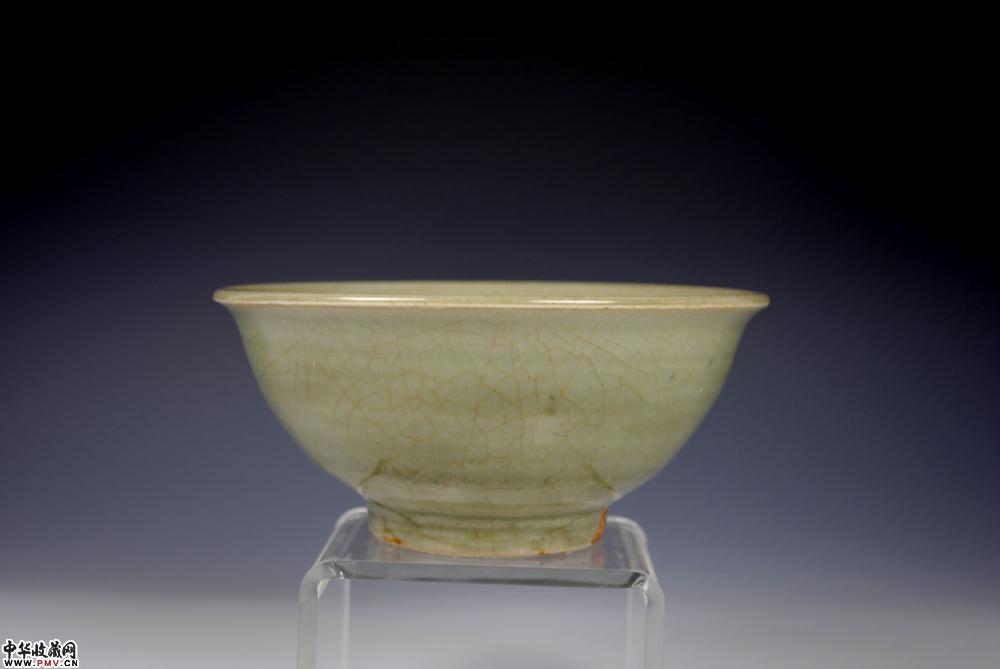 元龙泉窑青釉印花敦碗