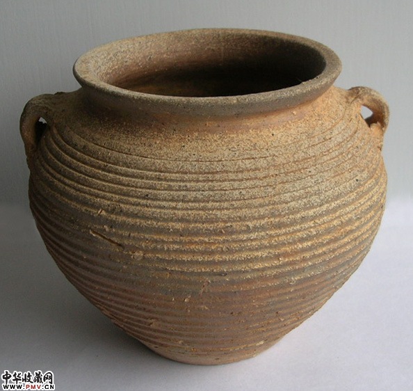 汉素陶旋纹罐