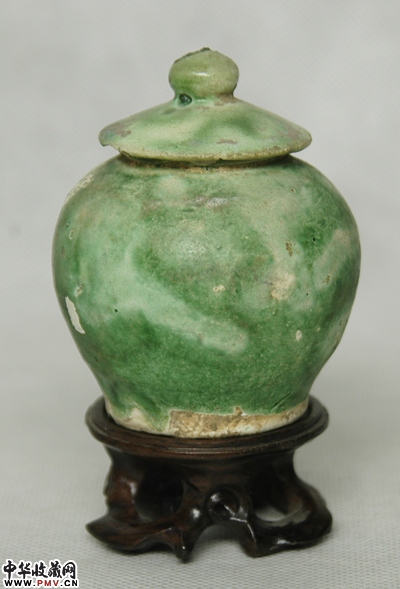 绿釉小万年罐