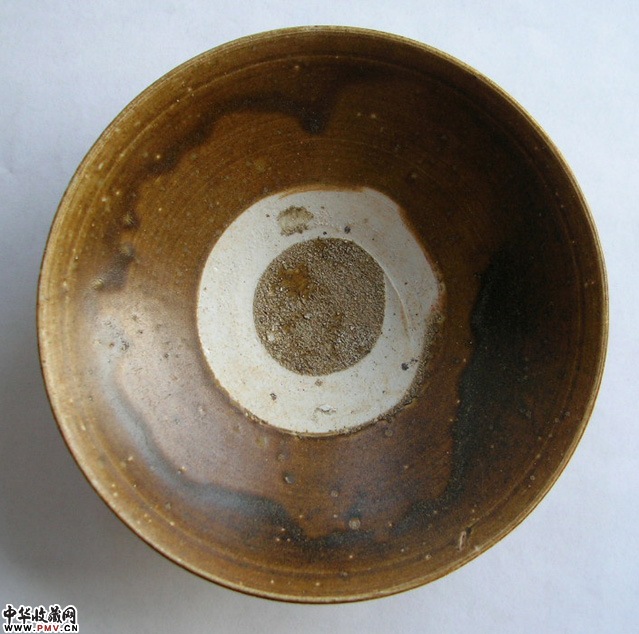 元\\酱釉碗