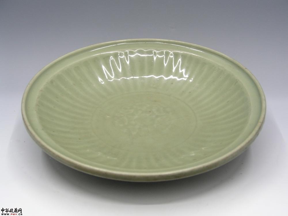 元青釉龙泉大盘