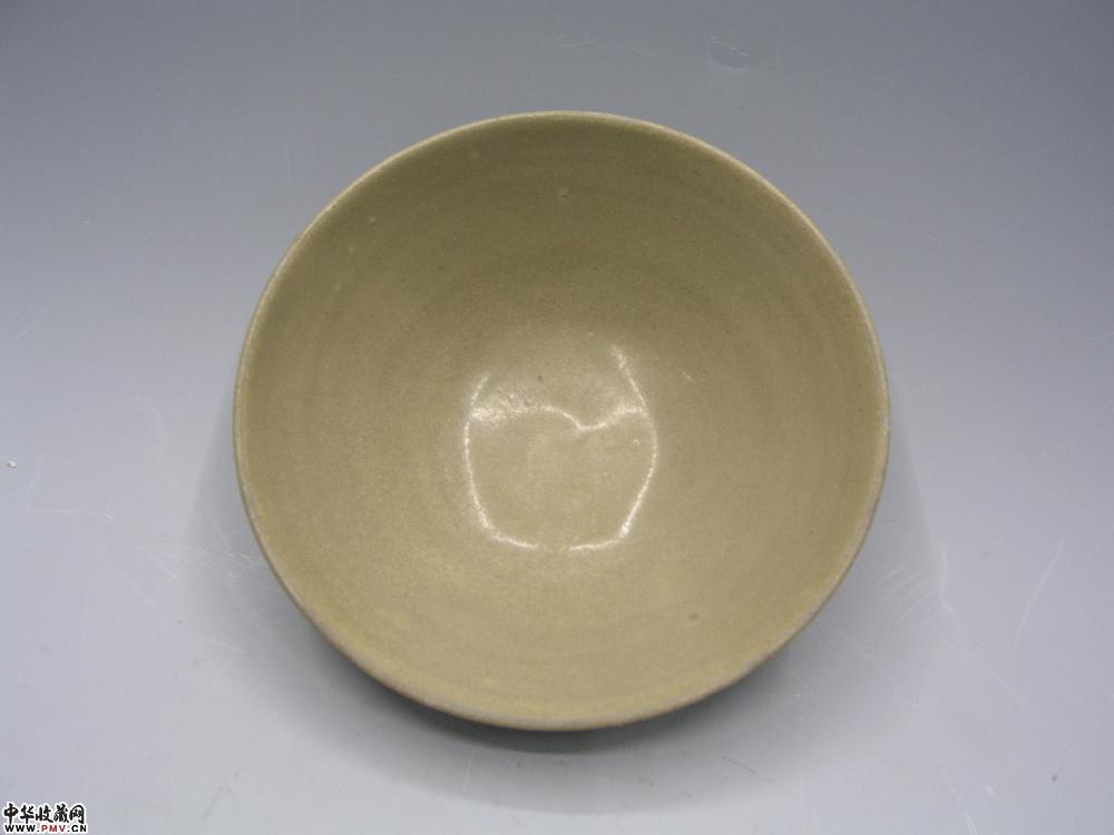 五代越窑青釉茶盏