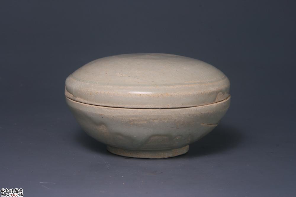 南宋青白釉粉盒