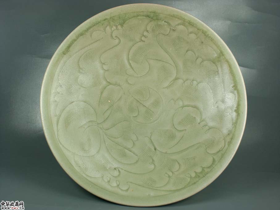 北宋龙泉刻划花盘