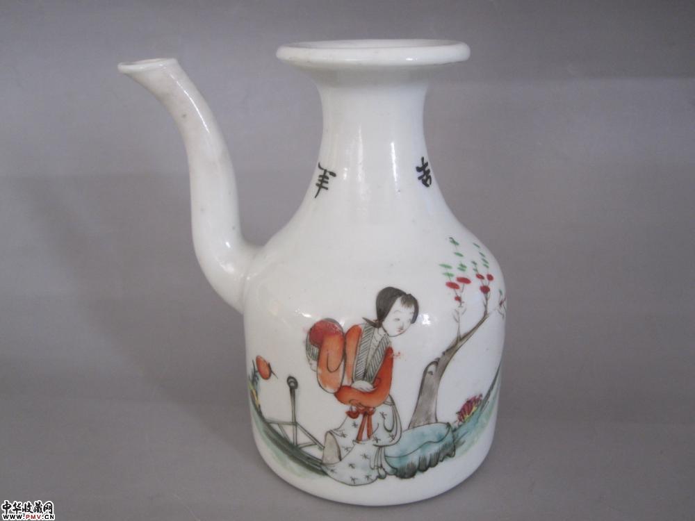 清末粉彩仕女壶《已售》 清末粉彩仕女壶《已售》